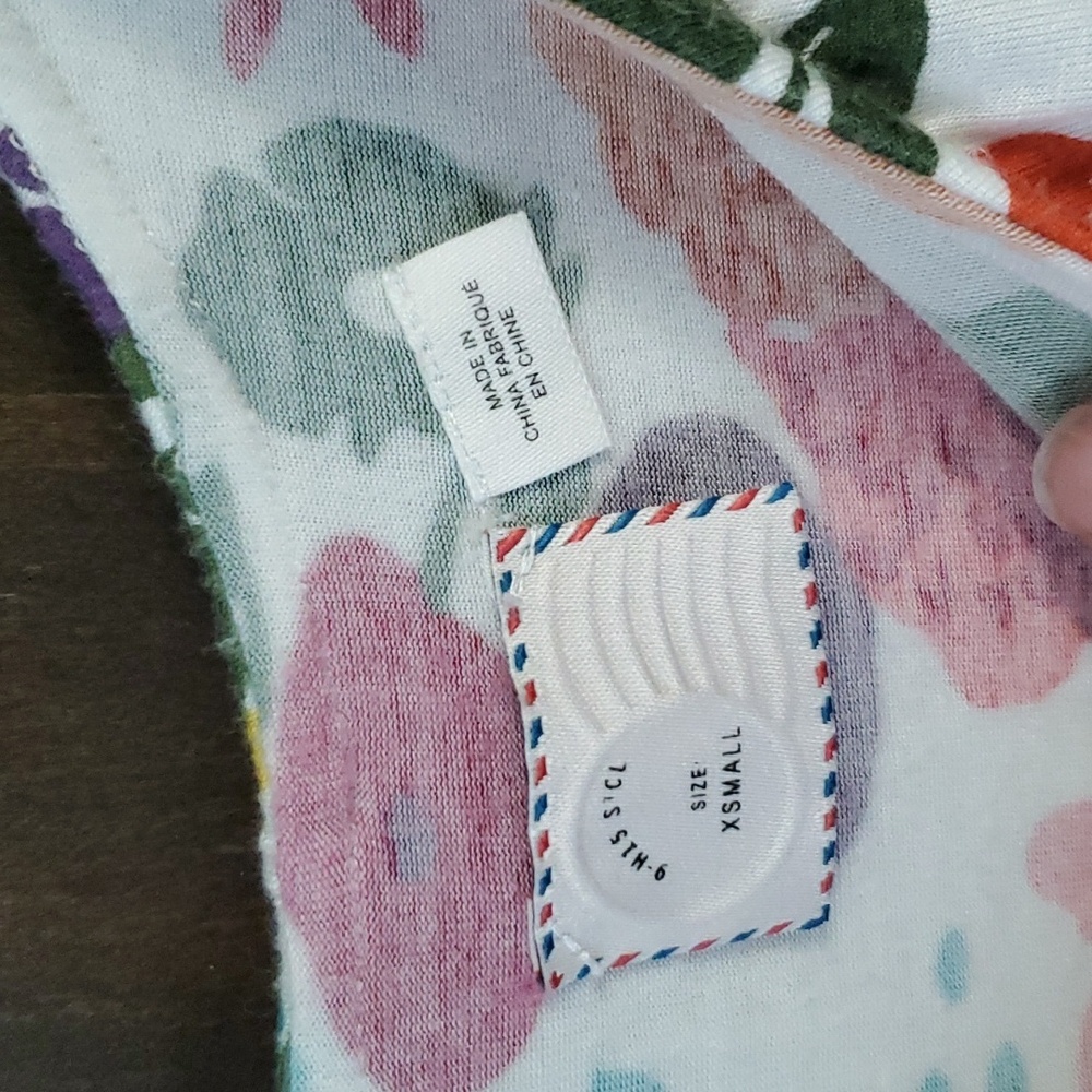 Postmark Floral Ruffle Top - Picture 5 of 9